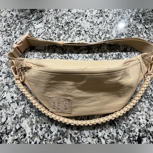 BÉIS Sports Pack in Beige